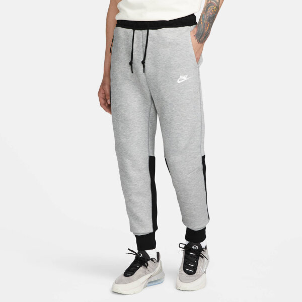 Nike Sportswear Tech Fleece Me